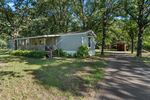 188 Albany Drive, Mabank, TX 75156