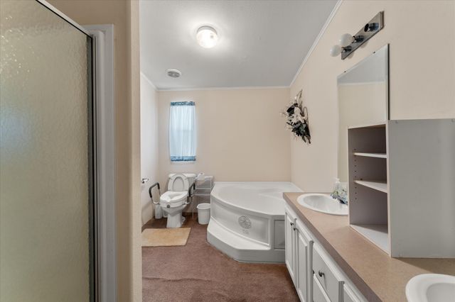 188 Albany Drive, Mabank, TX 75156