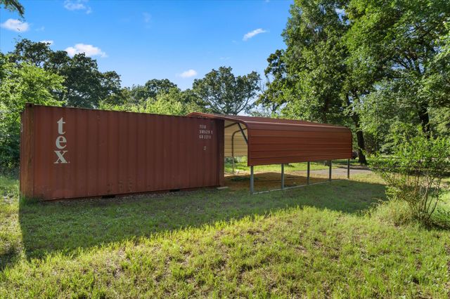 188 Albany Drive, Mabank, TX 75156