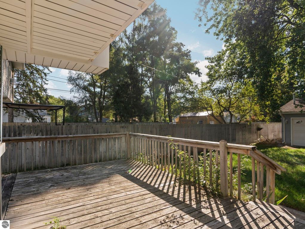 Image 22 of property listing at 111 W Fourteenth Street, Traverse City, MI 49684