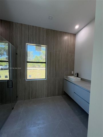 6186 N Everglades blvd, Naples, FL 34120