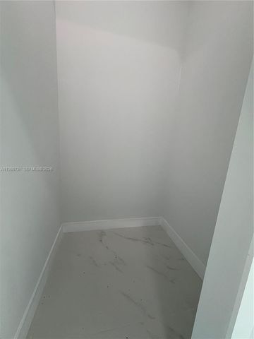 6186 N Everglades blvd, Naples, FL 34120