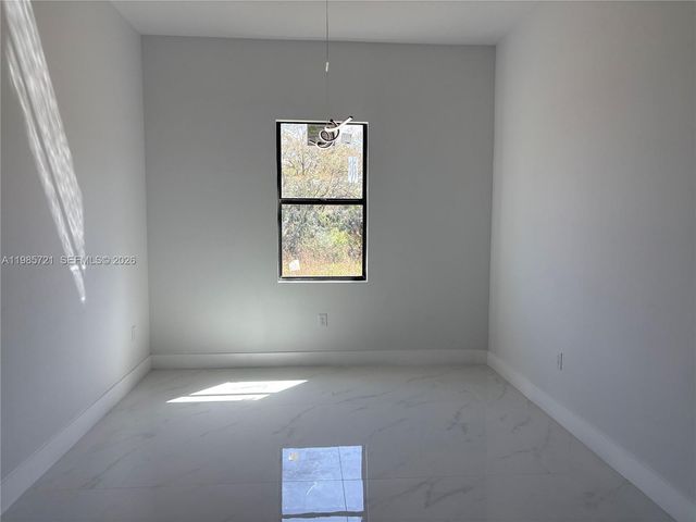 6186 N Everglades blvd, Naples, FL 34120