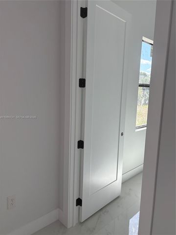 6186 N Everglades blvd, Naples, FL 34120