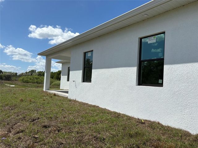 6186 N Everglades blvd, Naples, FL 34120