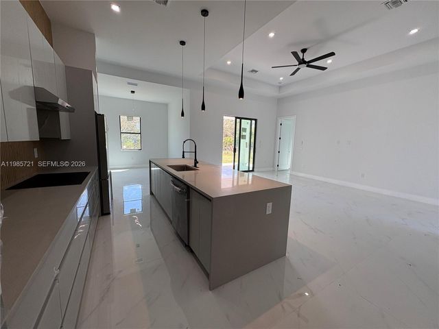 6186 N Everglades blvd, Naples, FL 34120