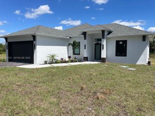 6186 N Everglades blvd, Naples, FL 34120
