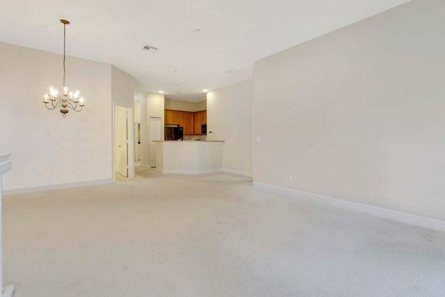 4921 Bonsai Circle 201, Palm Beach Gardens, FL 33418