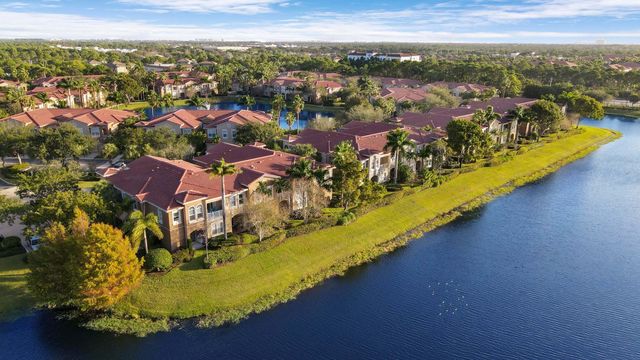 4921 Bonsai Circle 201, Palm Beach Gardens, FL 33418