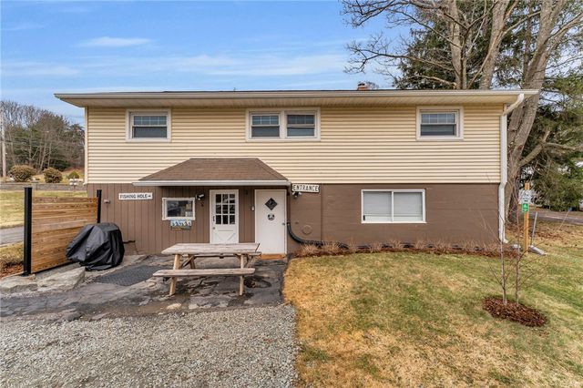 38 Oak Street, Deposit, NY 13754