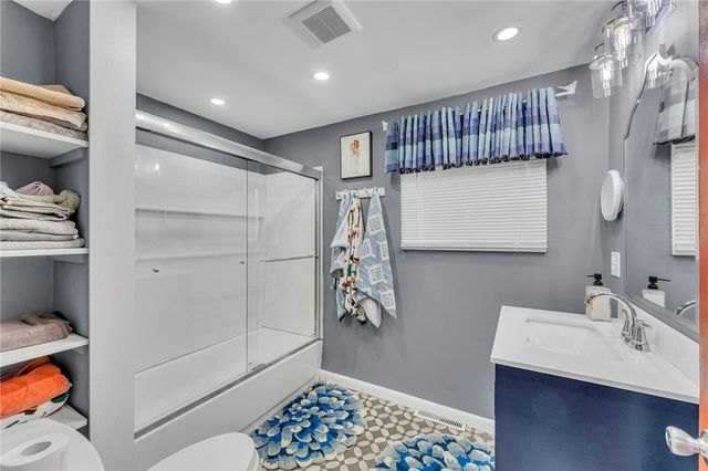 38 Oak Street, Deposit, NY 13754