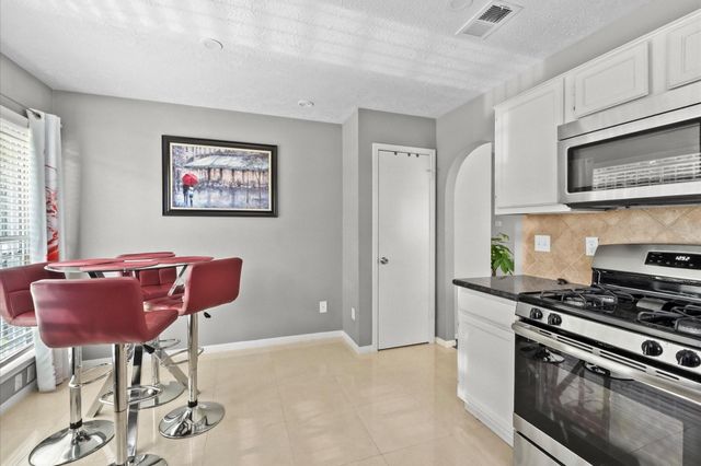 2506 Wolf Creek Pass, Houston, TX 77067