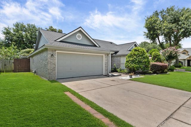 2506 Wolf Creek Pass, Houston, TX 77067