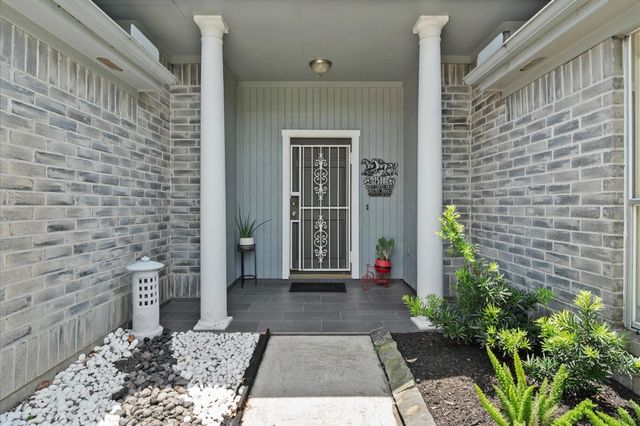2506 Wolf Creek Pass, Houston, TX 77067