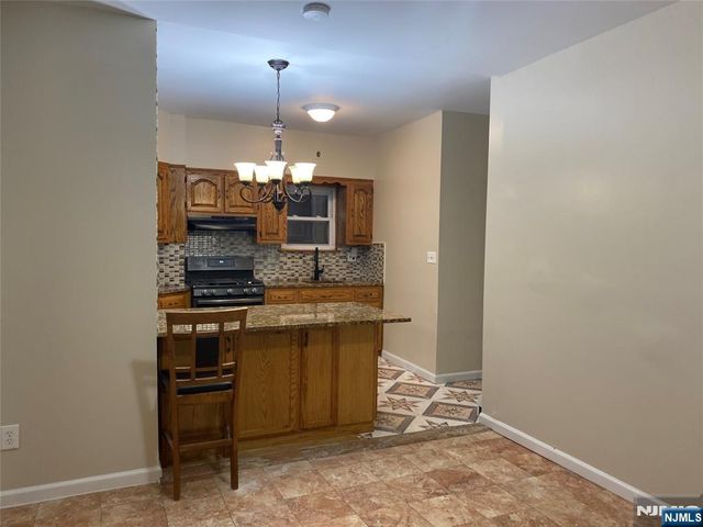 237 Jersey Avenue 1, Cliffside Park, NJ 07010