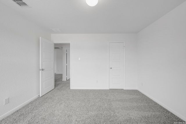 1025 Eagle Crossing, Seguin, TX 78155