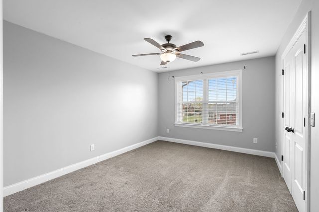 4424 Thoroughbred Ln, Murfreesboro, TN 37127