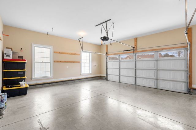 4424 Thoroughbred Ln, Murfreesboro, TN 37127