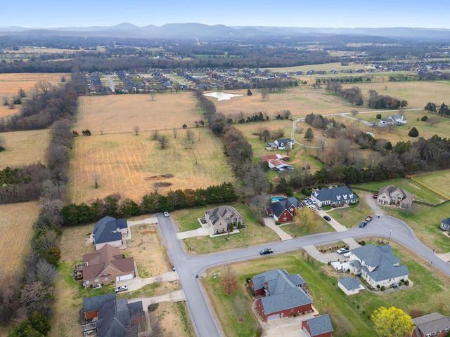 4424 Thoroughbred Ln, Murfreesboro, TN 37127