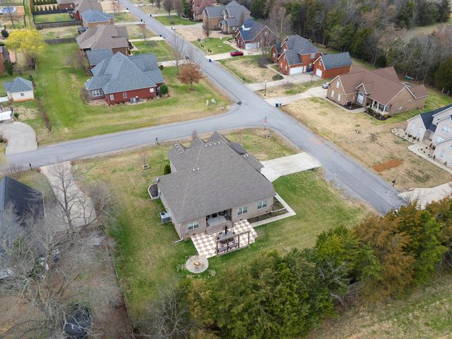 4424 Thoroughbred Ln, Murfreesboro, TN 37127