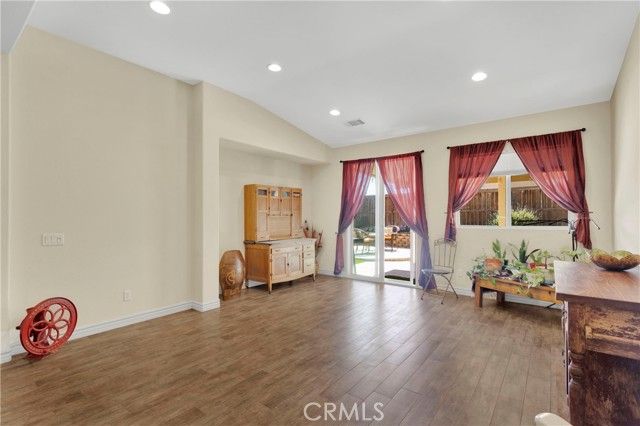 14077 Pearl, Hesperia, CA 92344