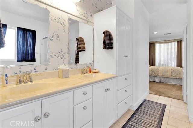 14077 Pearl, Hesperia, CA 92344