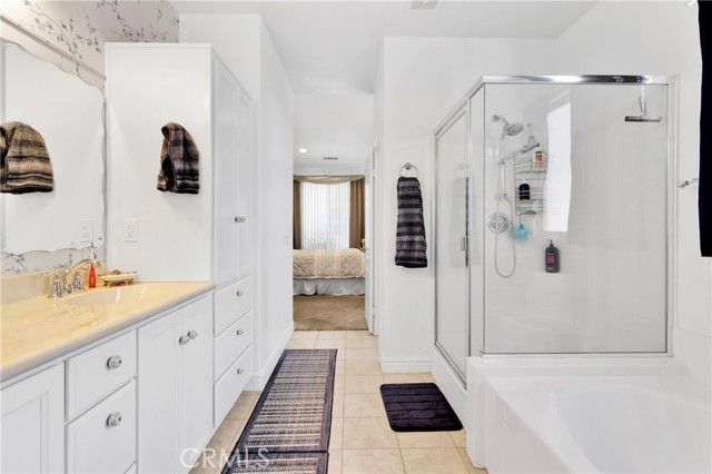 14077 Pearl, Hesperia, CA 92344