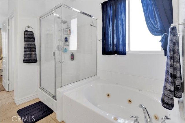 14077 Pearl, Hesperia, CA 92344