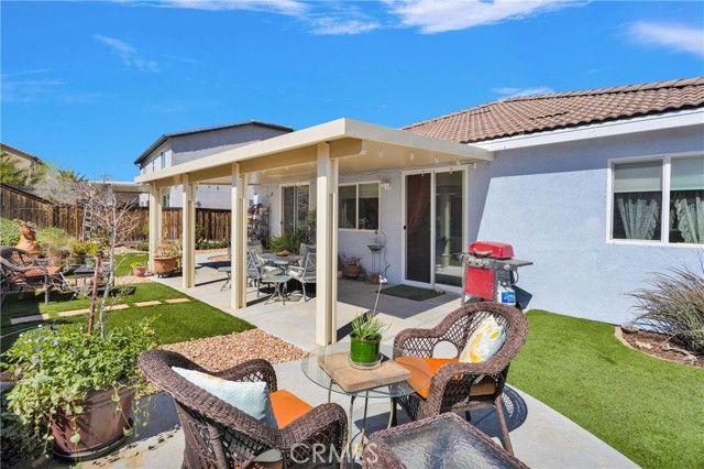 14077 Pearl, Hesperia, CA 92344