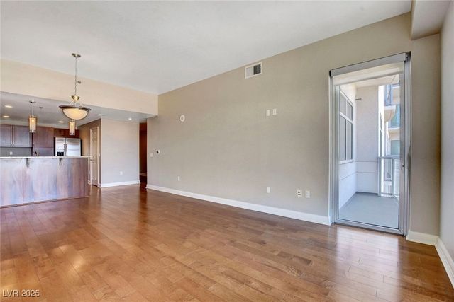 150 North LAS VEGAS Boulevard 2103, Las Vegas, NV 89101