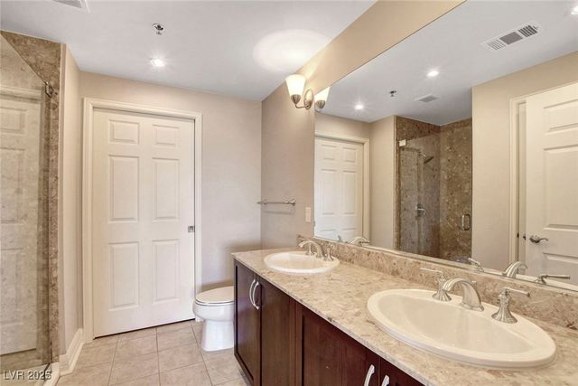 150 North LAS VEGAS Boulevard 2103, Las Vegas, NV 89101