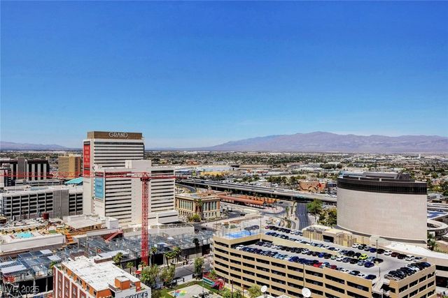 150 North LAS VEGAS Boulevard 2103, Las Vegas, NV 89101