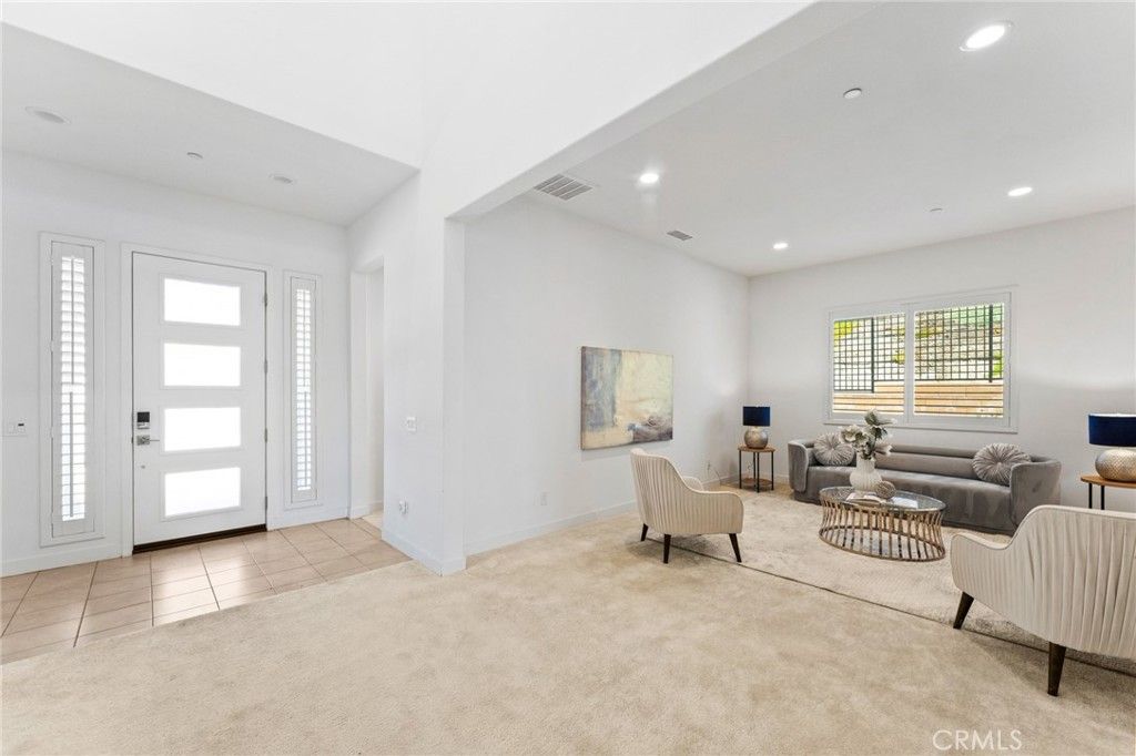 17700 Ridgeline Court, Saugus, CA 91350 — photo 5
