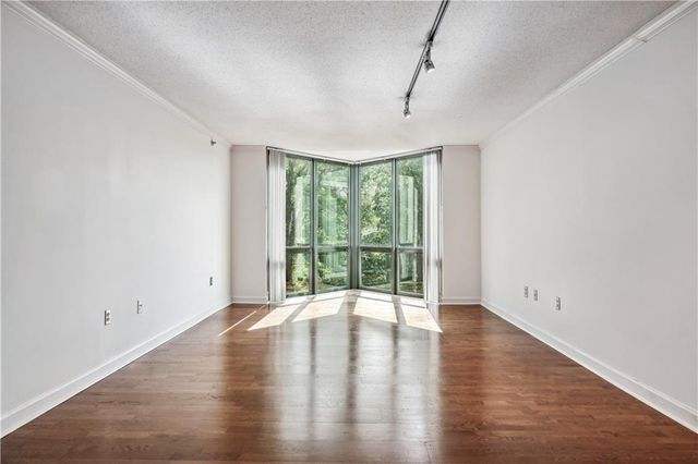 2870 Pharr Court South NW 607, Atlanta, GA 30305