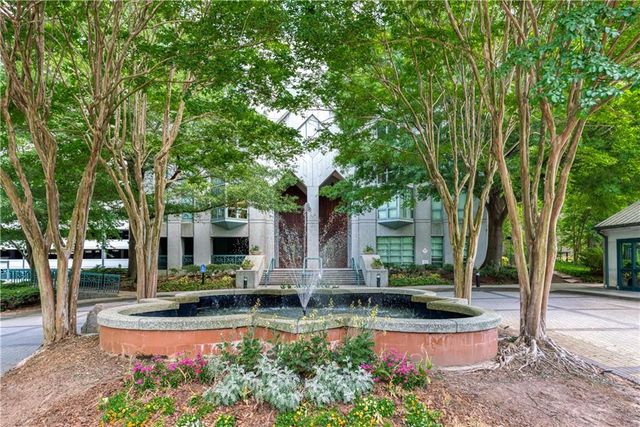2870 Pharr Court South NW 607, Atlanta, GA 30305