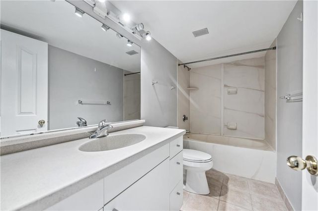 2870 Pharr Court South NW 607, Atlanta, GA 30305