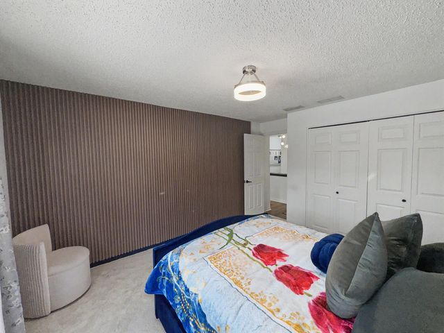 13455 S Westview Drive 4, Palos Heights, IL 60463