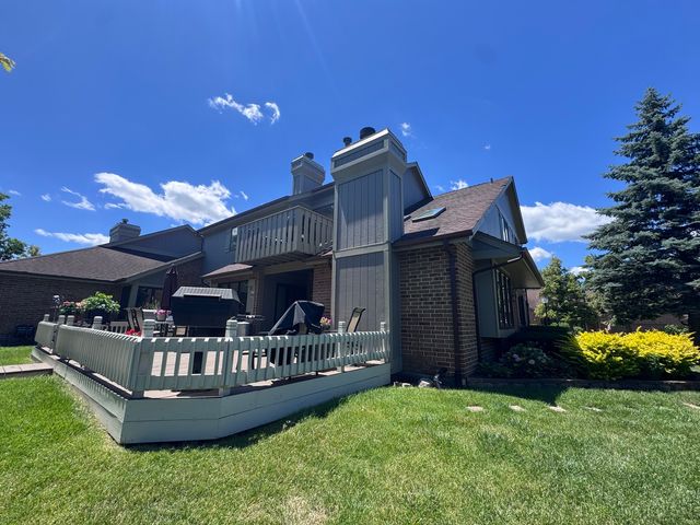 13455 S Westview Drive 4, Palos Heights, IL 60463