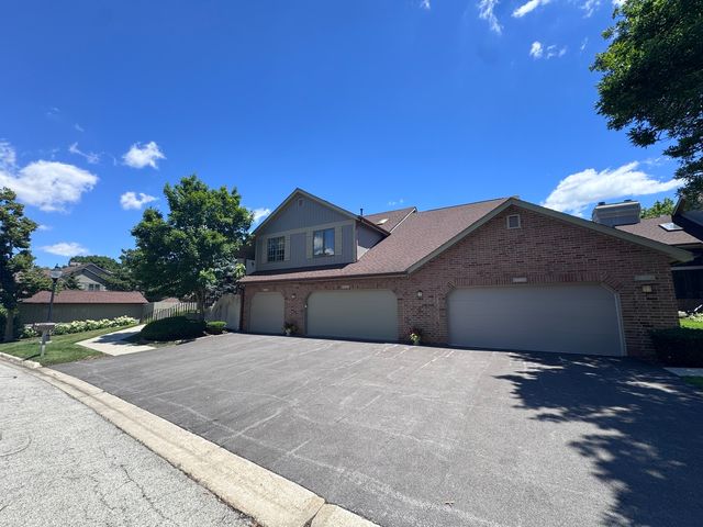 13455 S Westview Drive 4, Palos Heights, IL 60463