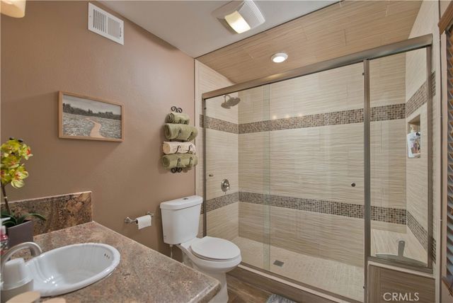 25023 1/2 Everett, Newhall, CA 91321