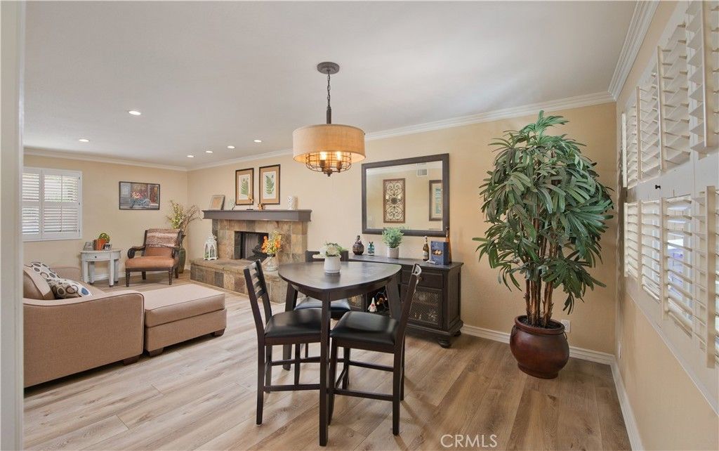 Image 12 of property listing at 25023 1/2 Everett, Newhall, CA 91321