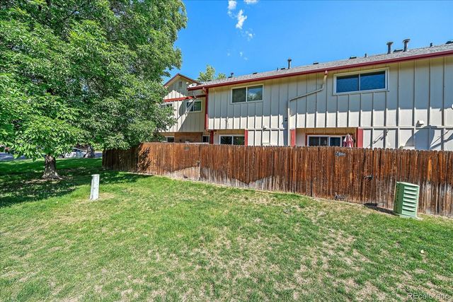 7404 S Zephyr Court, Littleton, CO 80128