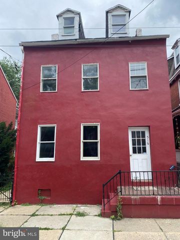 516 W WALNUT ST, Lancaster, PA 17603