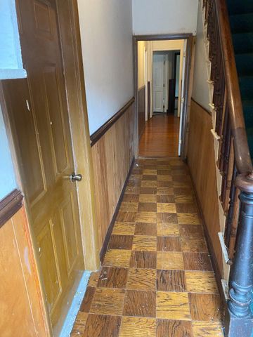 516 W WALNUT ST, Lancaster, PA 17603