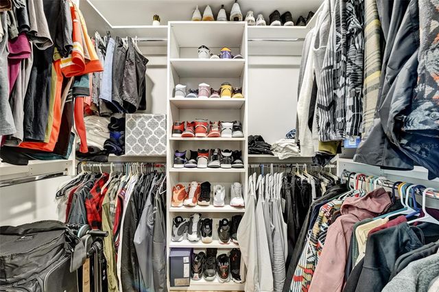 5414 S HIMES AVENUE, Tampa, FL 33611