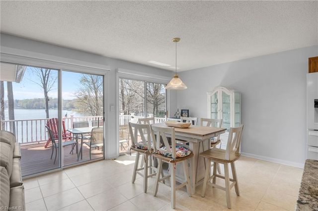 435 Lake Drive 10, Lexington, NC 27292