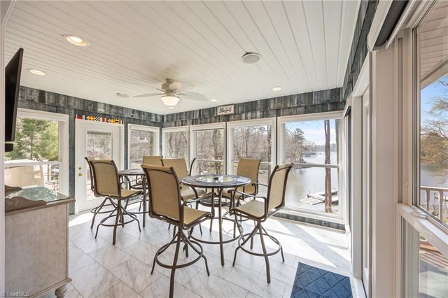 435 Lake Drive 10, Lexington, NC 27292