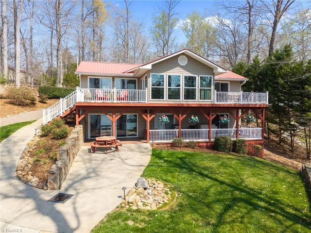 435 Lake Drive 10, Lexington, NC 27292