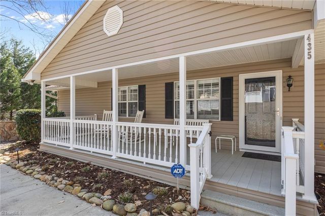 435 Lake Drive 10, Lexington, NC 27292