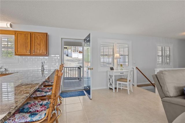 435 Lake Drive 10, Lexington, NC 27292